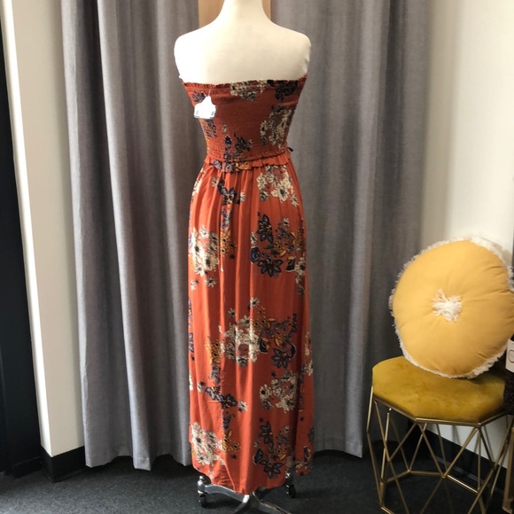 Strapless dress - Picture 3 of 3